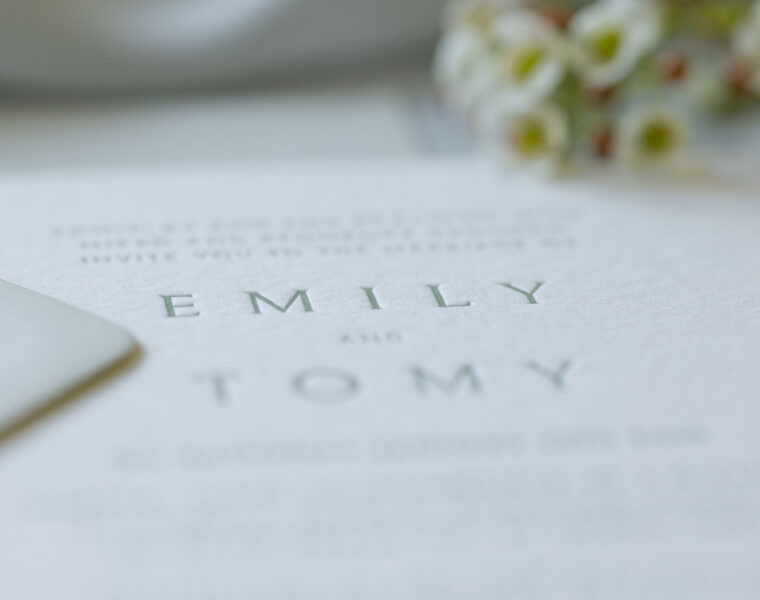 D21288Emily&Tomy-CLASSIC-3